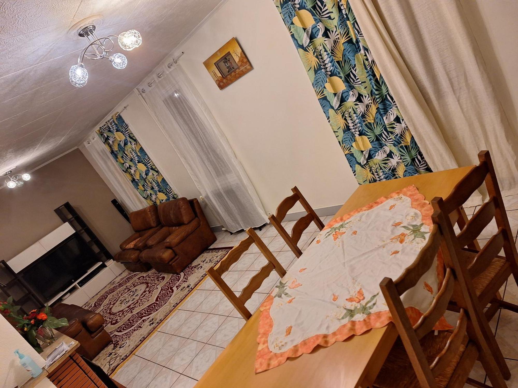 L'Arche De Yves-Jody Villa Saint Jean de Braye Bagian luar foto